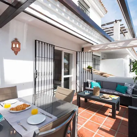 Apartamento Vacation I Naranjos, Exquisite Penthouse With Rooftop Terrace *