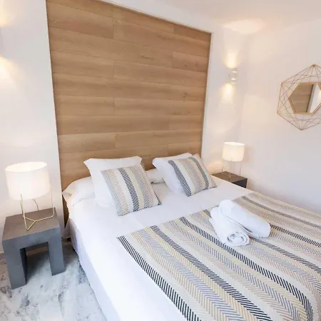 Vacation I Naranjos, Exquisite Penthouse With Rooftop Terrace Lejlighed Marbella