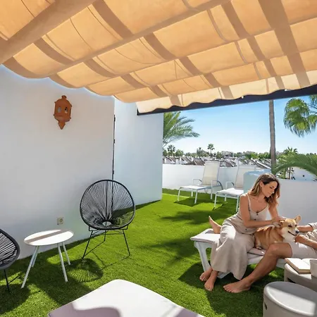 شقة Vacation I Naranjos, Duplex Penthouse, Golf Lovers, Security, Swimming Pool, Fastest Wifi With Rooftop And Terrace